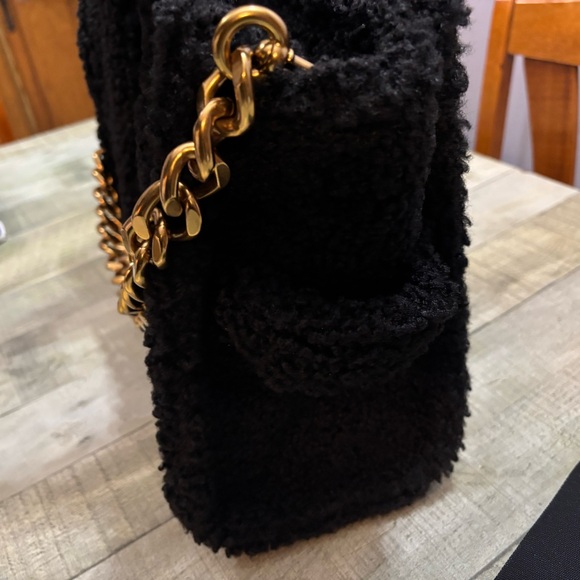 Marc Jacobs Teddy Medium Black Tote Bag with Bonus Gold Chain - Picture 9 of 10